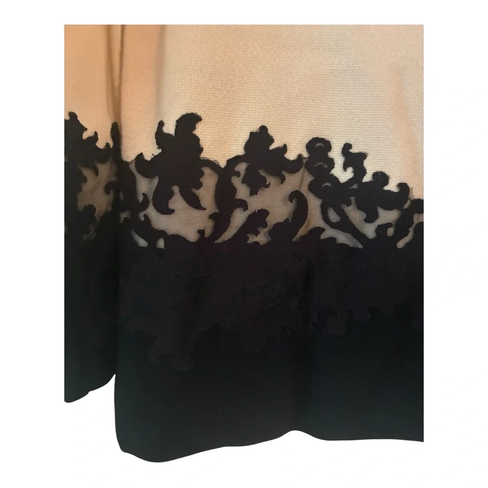 Tory Burch Dixie Cream and Black 💯 Merino Wool Sweater with Lace Detail Size SP